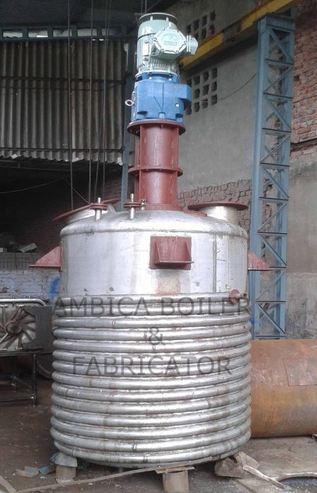 polyester resin reactor